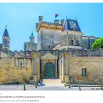 Apartamento 3 Min A Pied Du Centre D'uzes Parking Piscine *
