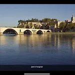 3 Min A Pied Du Centre D'uzes Parking Piscine *