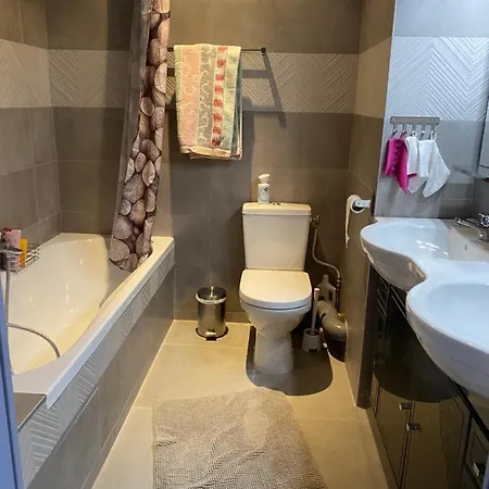 Apartment 3 Min A Pied Du Centre D'uzes Parking Piscine *