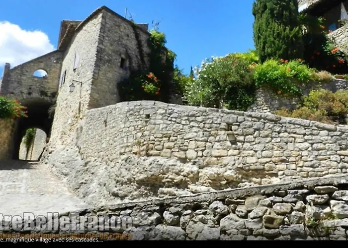 3 Min A Pied Du Centre D'uzes Parking Piscine *