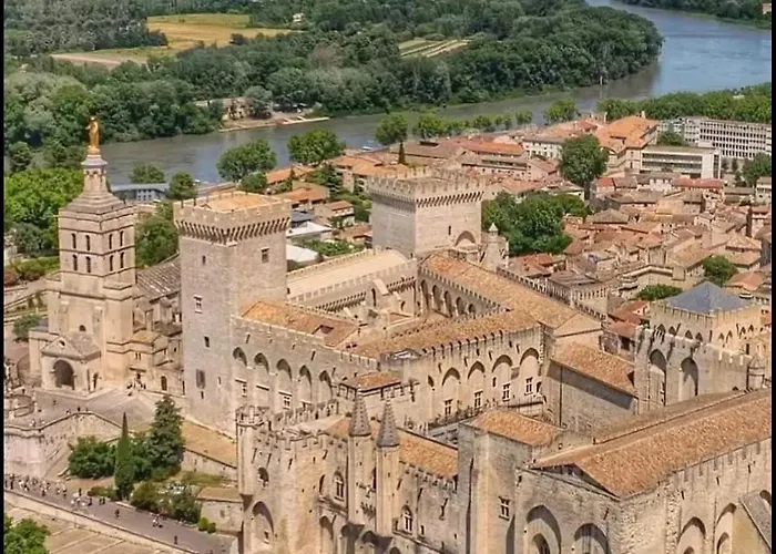 Appartement 3 Min A Pied Du Centre D'uzes Parking Piscine *